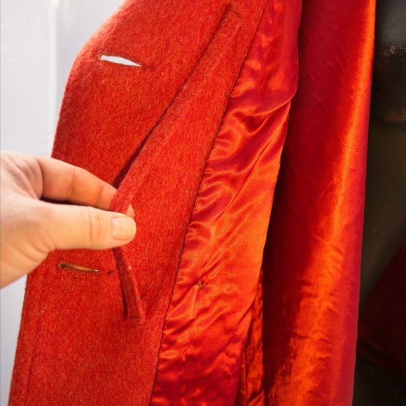 60s Davis of Boston Burnt Orange Cape Jacket - Picture 7 of 7